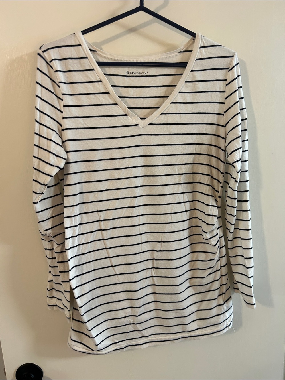 GAP Black and White Striped V-Neck Long Sleeve Tee